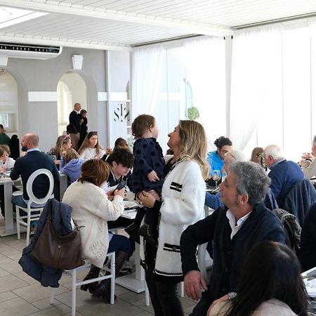 Tenuta Santo Stefano Azienda Agrituristica Santo Stefano del Sole エクステリア 写真
