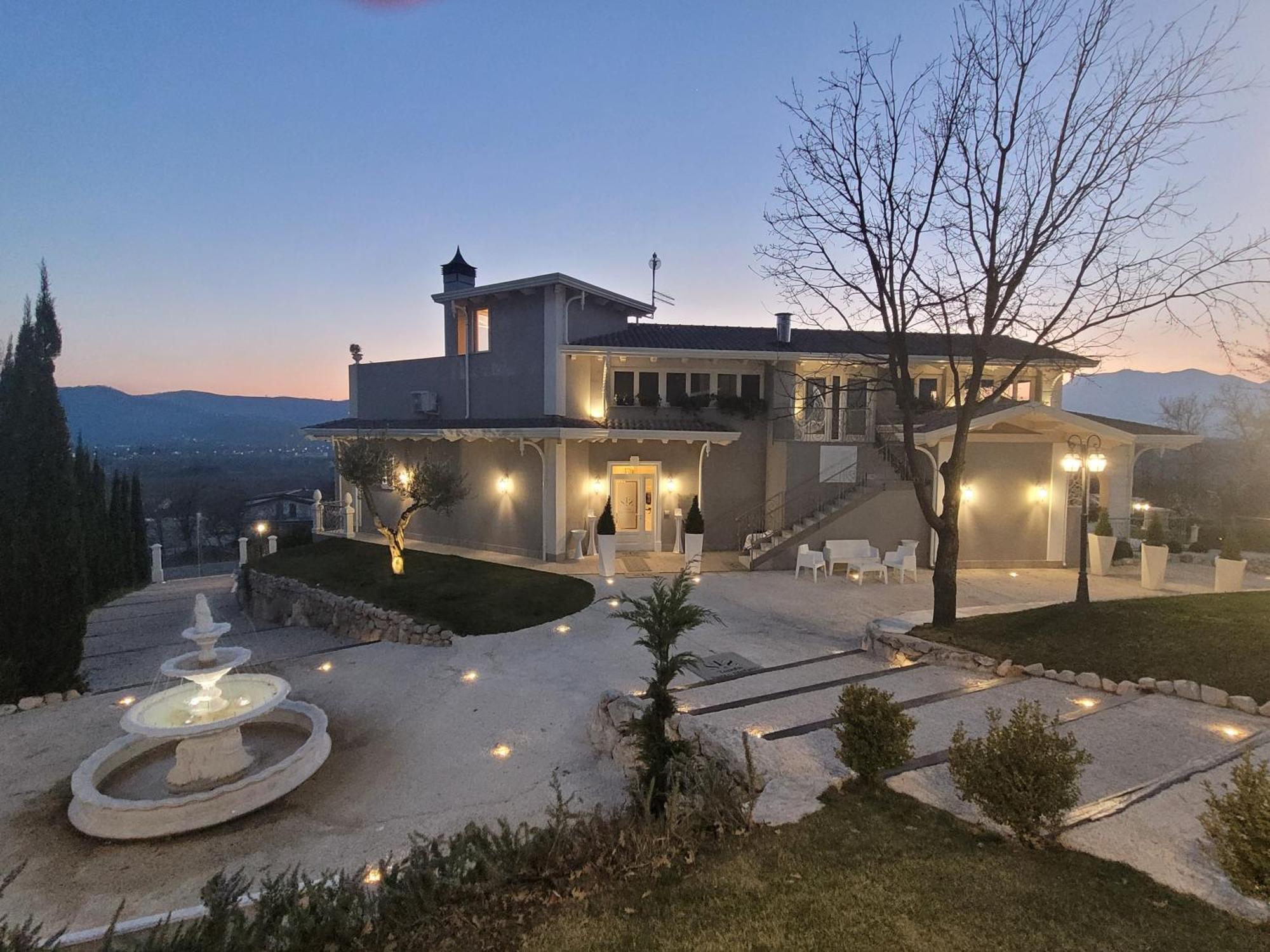 Tenuta Santo Stefano Azienda Agrituristica Santo Stefano del Sole エクステリア 写真