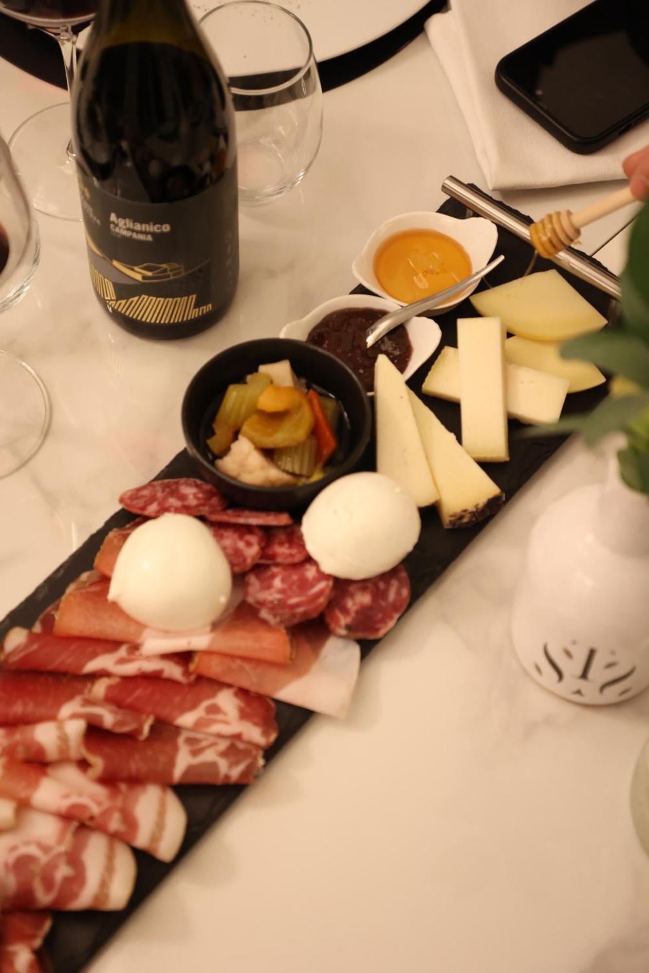 Tenuta Santo Stefano Azienda Agrituristica Santo Stefano del Sole エクステリア 写真